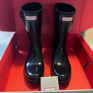 Women’s Original Short Gloss Hunter Boots, Size 8